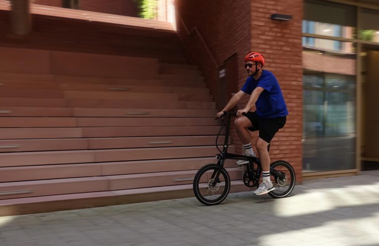 ADO-Air-Carbon-Test-Review-Faltrad-Klapprad-E-Bike-Fahrt