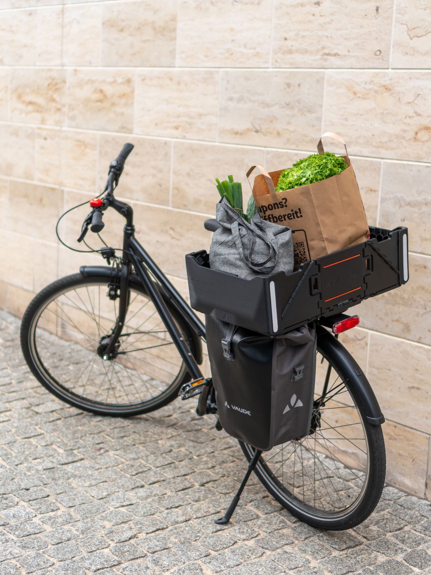 Allpacka One: innovative Fahrrad-Klappbox jetzt bei Kickstarter erhältlich 2 Allpacka One Klappbox Fahrrad Packtaschen