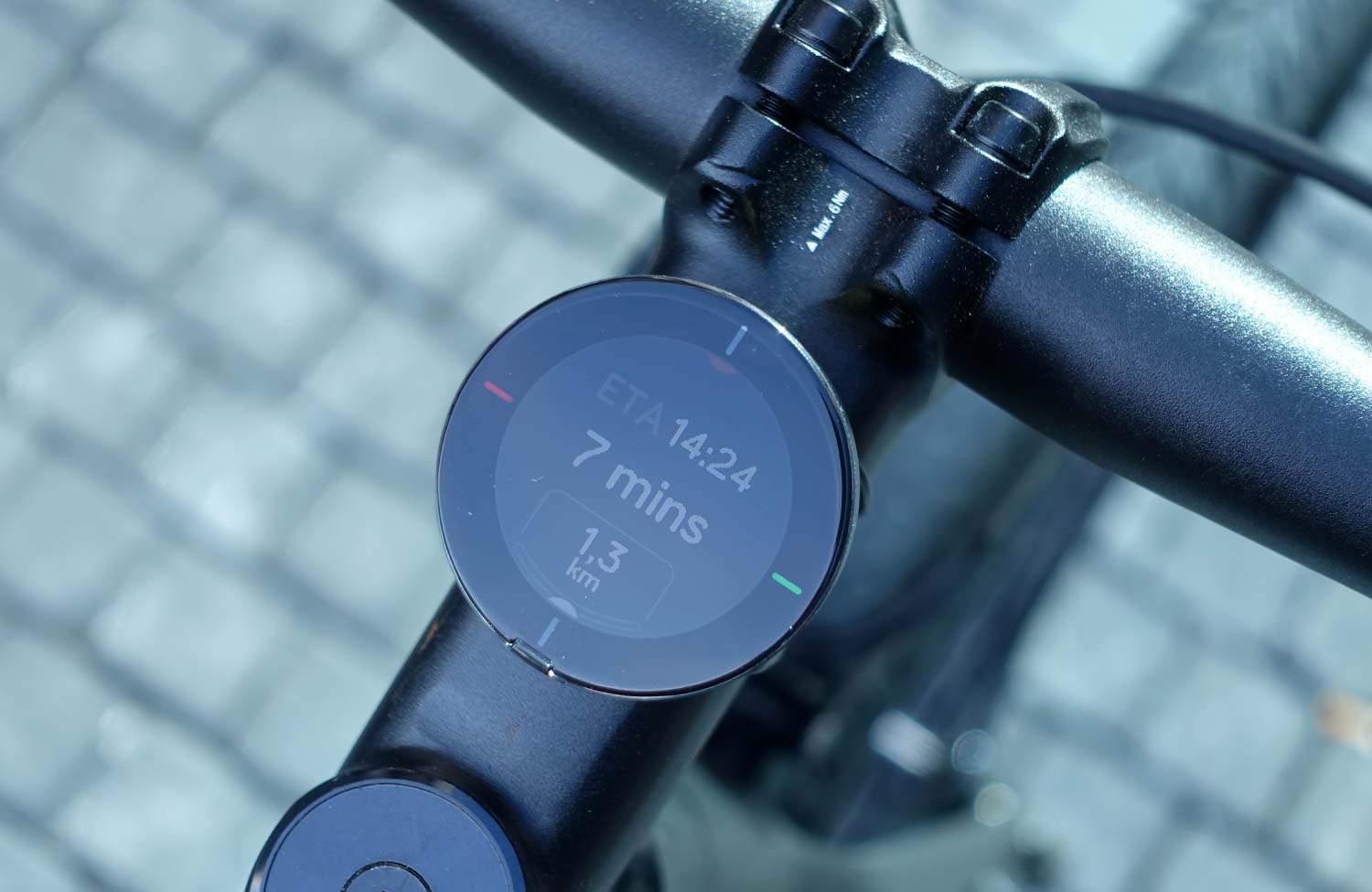 Beeline Velo 2: Kompaktes Fahrrad-Navi im Test 11 Beeline Velo 2 Test Review Fahrrad Navigation Display 2
