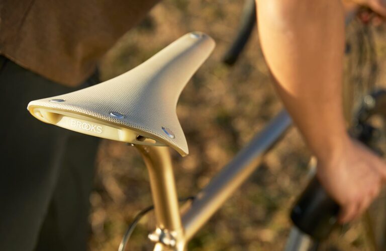 Brooks-C17-Special-Recycled-Nylon-Saddle-Vegan