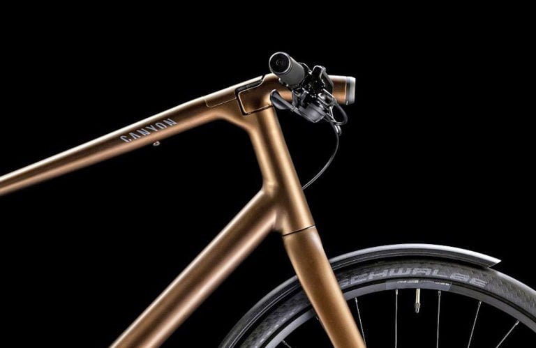 Canyon-Commuter-Bike-2016-Gates-Carbon-Drive-Alfine-11-1