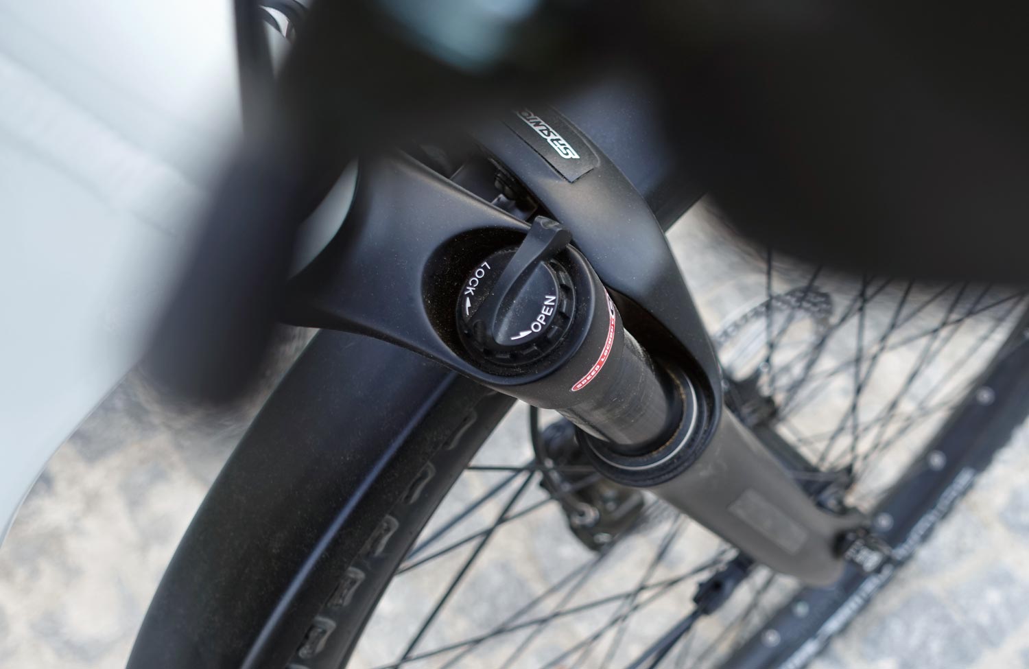 Canyon Pathlite:ON SL 6 im Test: das All Inclusive E-Bike zum attraktiven Preis 2 Canyon Pathlite ON SL 6 Test Review Federgabel