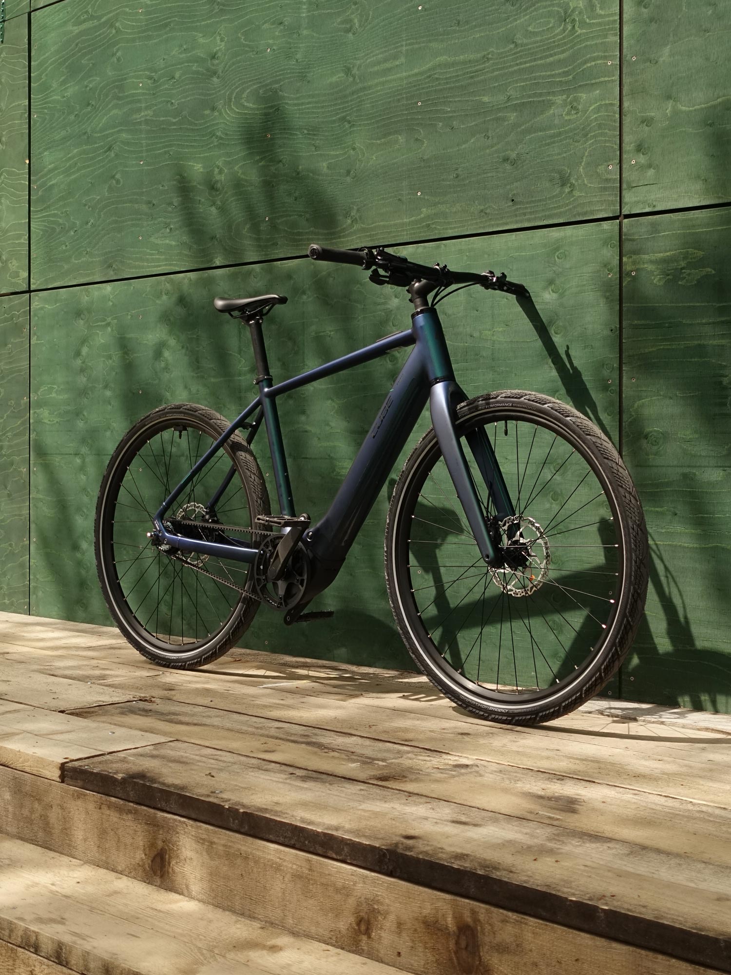 Kurz im Test: Cube Editor Hybrid – sportliches Urban E-Bike mit Nabenschaltung 7 Cube Editor Hybrid SLT 400X Test Review Design