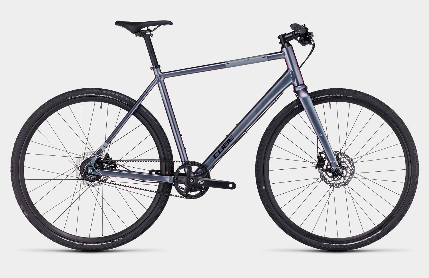 Hingucker: Cube Hyde und Editor starten mit außergewöhnlicher Lackierung in die neue Saison 5 Cube Hyde Race 2023 Urban Bike Design