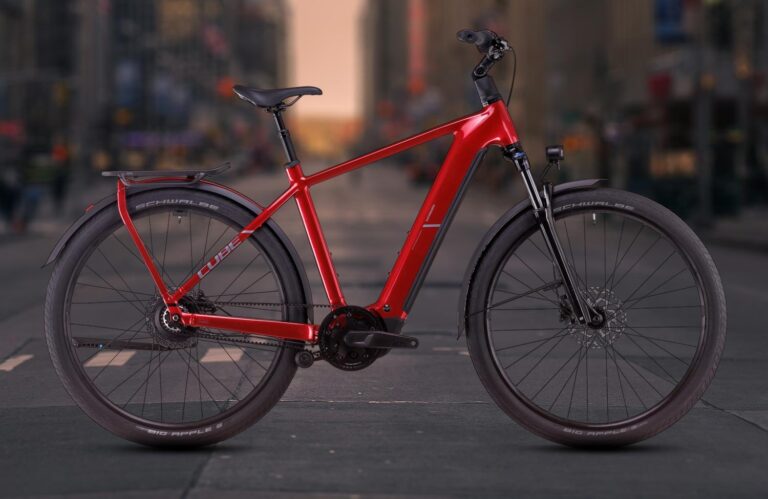 Cube-KATHMANDU-HYBRID-COMFORT-SLX-Riemenantrieb-Enviolo-Nabenschaltung-2025