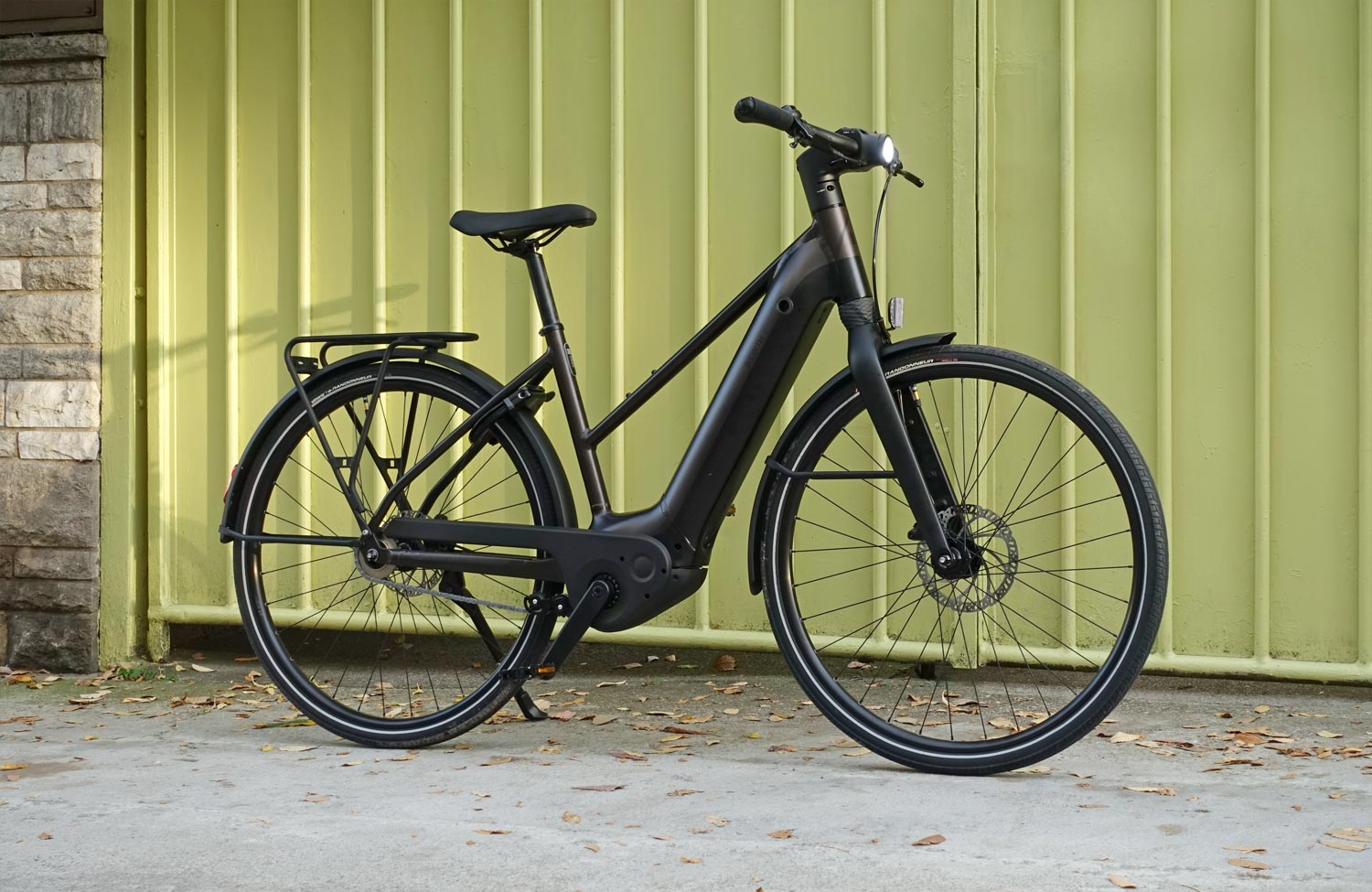 Automatisch gut? Das preiswerte Decathlon BTWIN LD920E LF im Test mit innovativem E-Antrieb 17 Decathlon BTWIN LD920E LF Test Review Urban E Bike