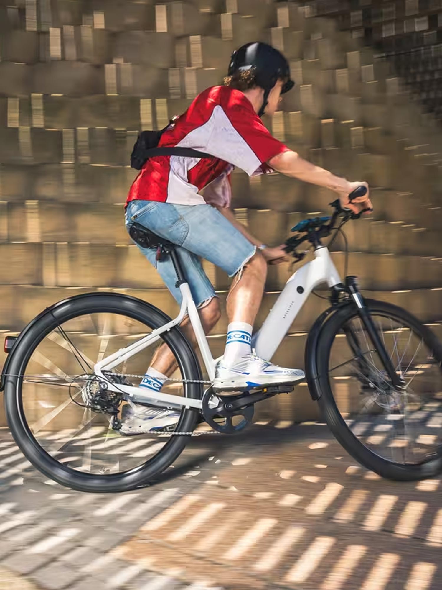 Decathlon Rockrider E-ACTV 100: Was kann man von dem 999 Euro E-Bike erwarten? 6 Decathlon Rockrider E ACTV 100 999 Euro Urban E Bike LF