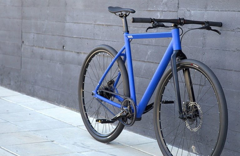 Desiknio-Minimal-Clean-Urban-E-Bike
