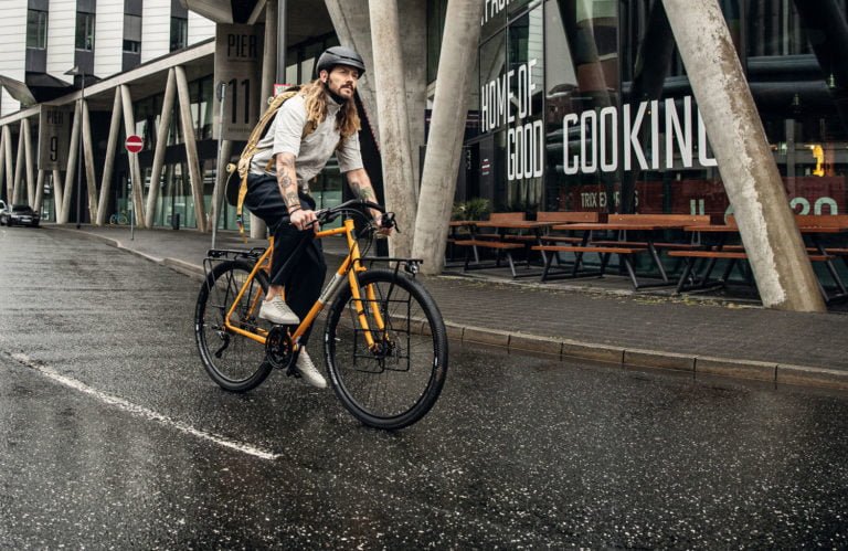 Diamant-135-Gravel-Commuter-Urban-Bike-Onroad