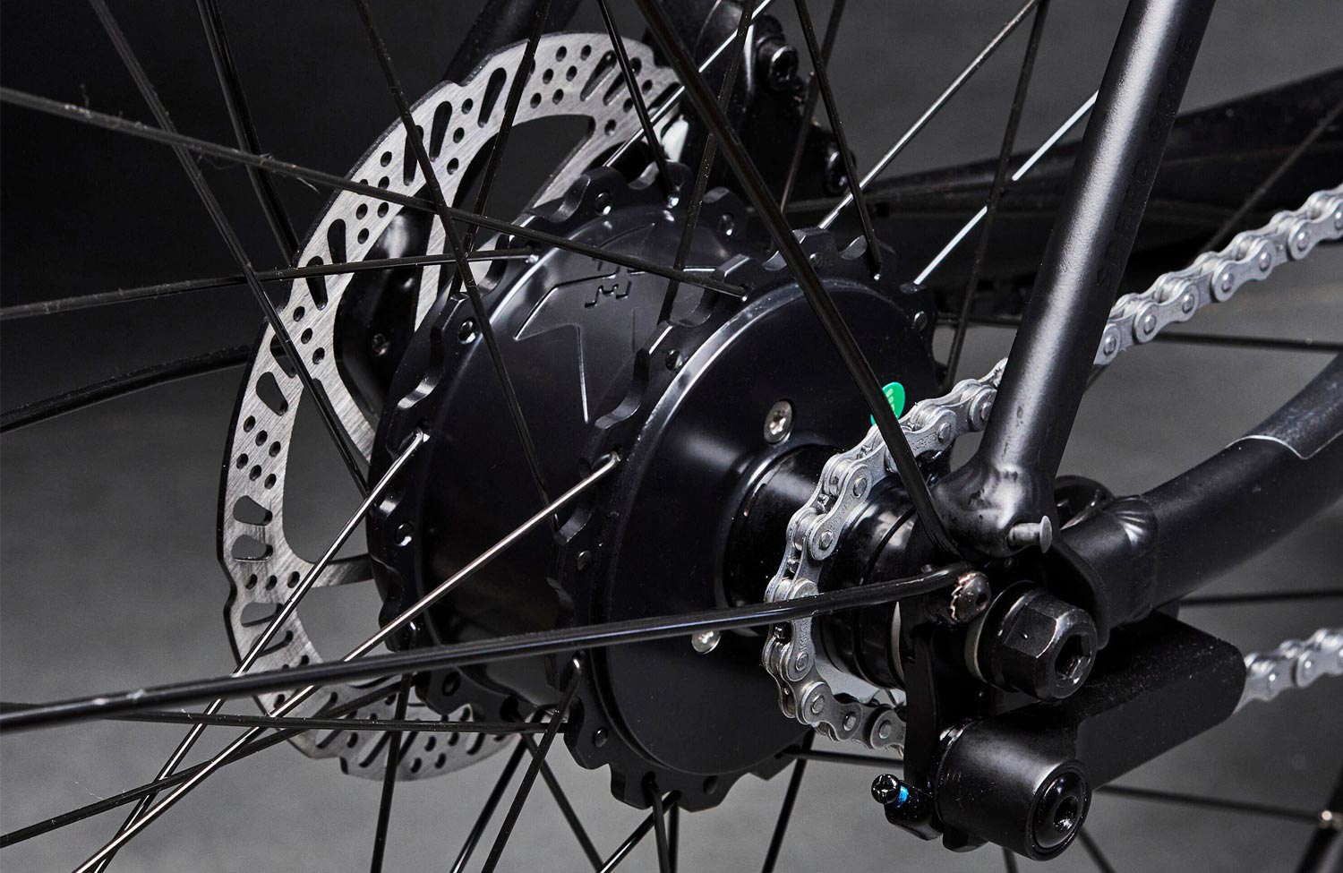 Singlespeed E-Bike mit Mahle-Antrieb zum Bestpreis: das Decathlon Speed 900E Connect für 1.499 Euro 2 Elops Speed 900E Connect Mahle X35 Nabenmotor