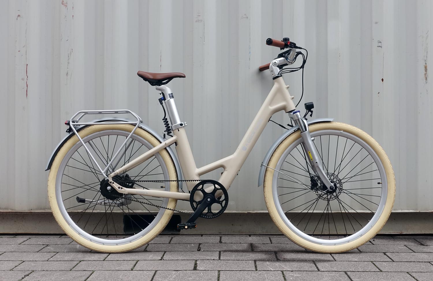 Rückschau und Ausblick: Welche Urban Bike-Neuheiten erwarten uns 2025? 7 Eurobike 2024 ADO Air 28 E Bike