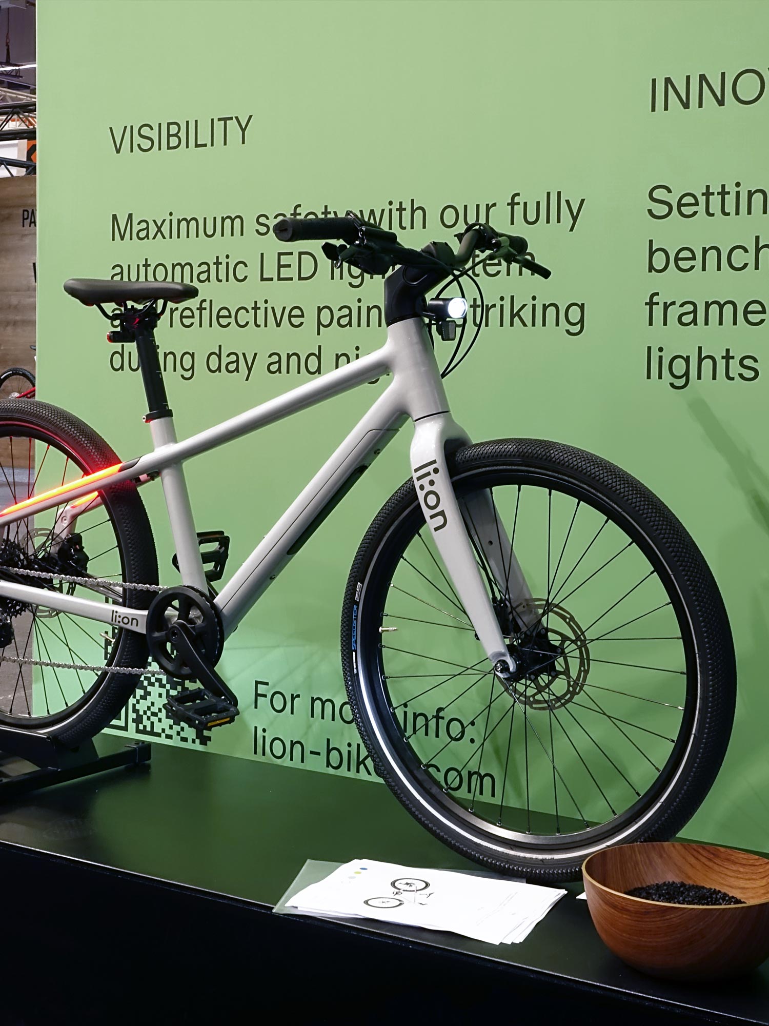 Urban Bike Highlights: Die Neuheiten der Eurobike 2024 im Messerundgang 48 Eurobike 2024 Lion Kids Bike