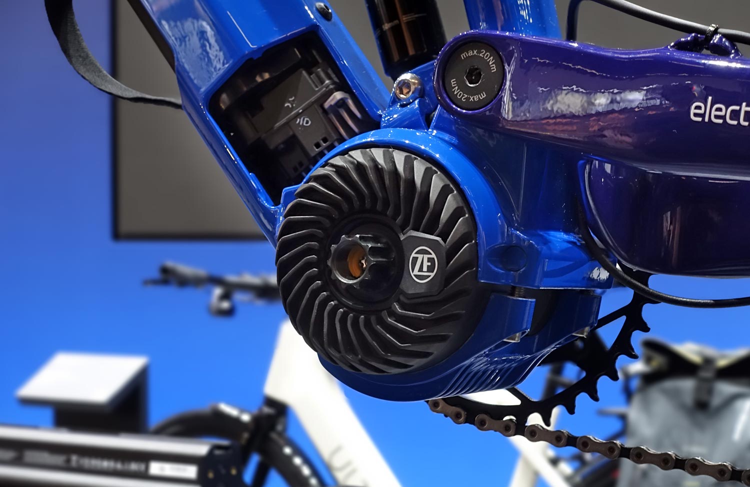 Neue Motoren für E-Bikes: wer hat eine Chance gegen Bosch? 6 Eurobike 2024 ZF Mittelmotor 1