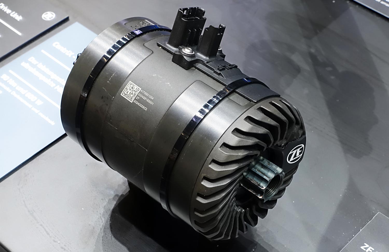 Neue Motoren für E-Bikes: wer hat eine Chance gegen Bosch? 4 Eurobike 2024 ZF Mittelmotor Drive Unit 1