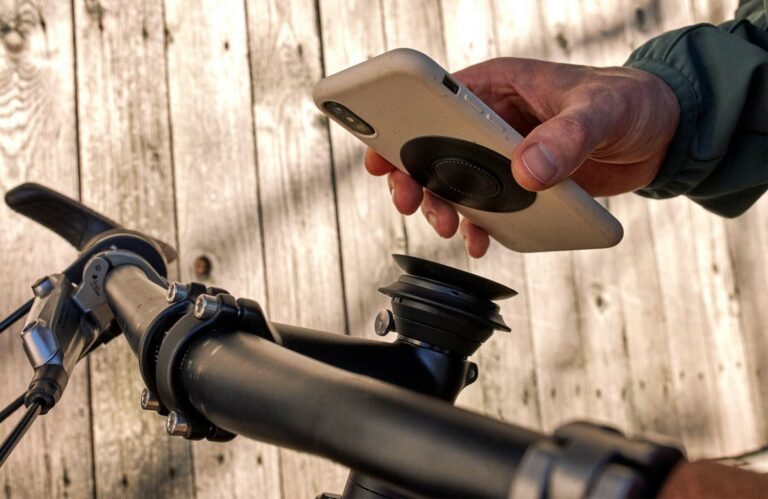FIDLOCK-VACUUM-uni-phone-patch-Smartphone-Mount-Bike