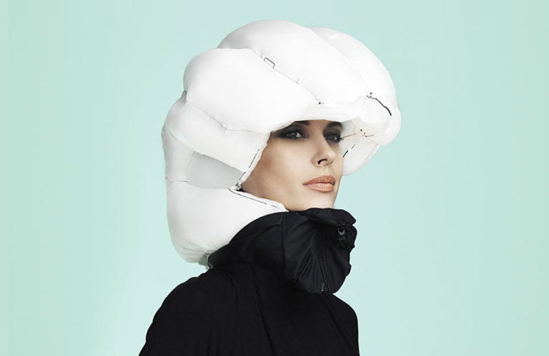 Hövding-2.0-Airbag-Fahrrad-Fahrradfahrer-Fahrradhelm-1