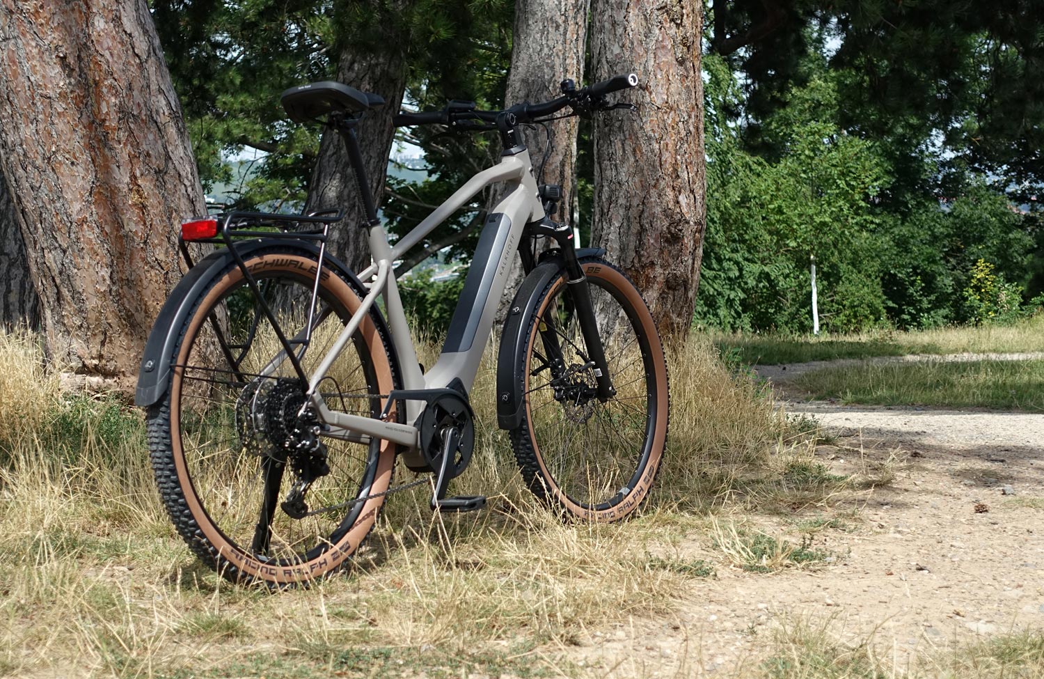Kalkhoff Entice L Advance im Test: Leichtes SUV E-Bike für Alltag und Abenteuer 12 Kalkhoff Entice Light Test Review SUV E Bike Look