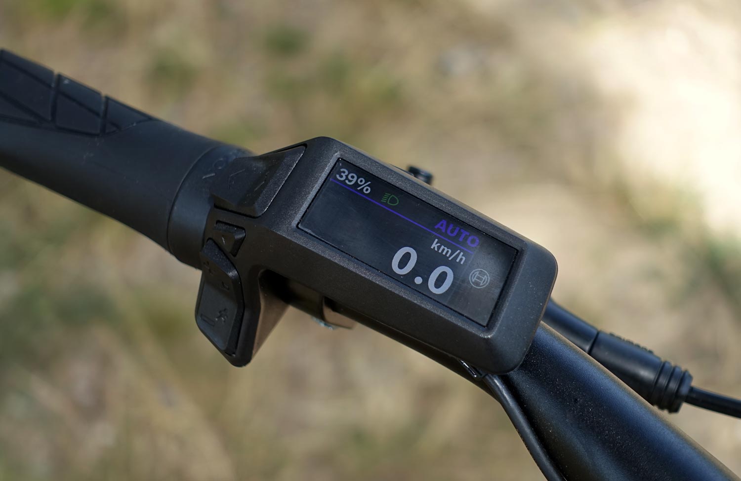 Kalkhoff Entice L Advance im Test: Leichtes SUV E-Bike für Alltag und Abenteuer 10 Kalkhoff Entice Light Test Review SUV E Bike Purion 200 Display