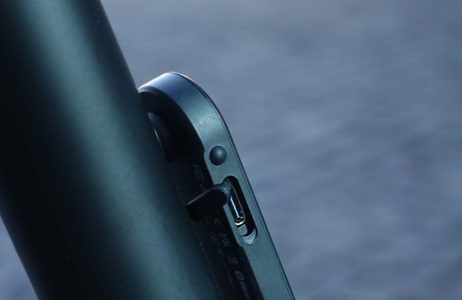 Im Test: Knog Scout, die günstige Fahrrad-Alarmanlage mit Tracking-Funktion 1 Knog Scout E Bike Alarm System AirTag Test Review USB C
