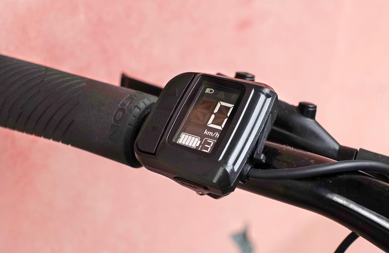Vorschau: LAX, das kompakte Lastenrad für die Stadt – mit und ohne E-Antrieb 2 LAX Cycles Compact Cargo E Bike Lastenrad Hyena Controller 1