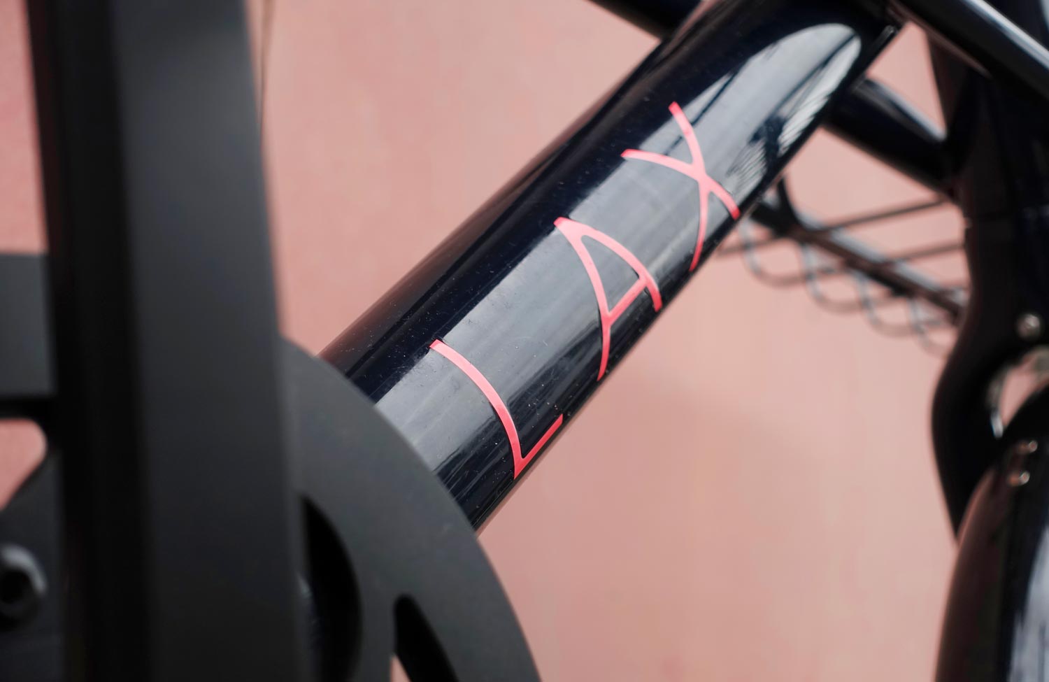 Vorschau: LAX, das kompakte Lastenrad für die Stadt – mit und ohne E-Antrieb 4 LAX Cycles Compact Cargo E Bike Lastenrad Stahlrahmen 1