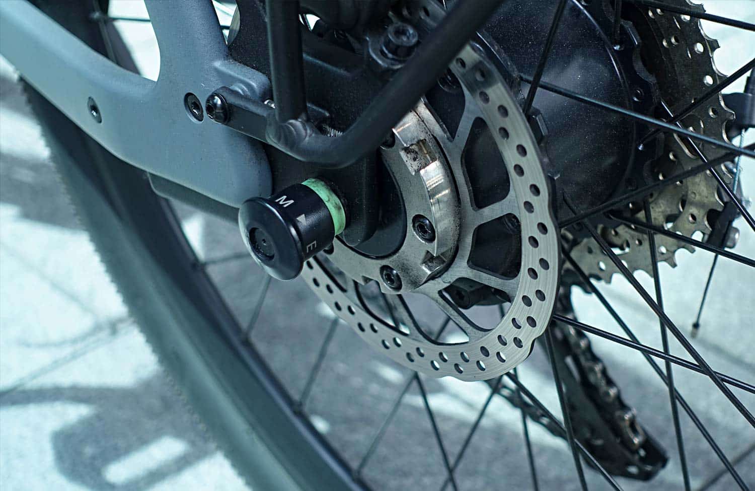 Smartes E-Bike mit manuellem Modus: das Lemmo One im Test 13 Lemmo One Test Smart Urban E Bike Review Lock