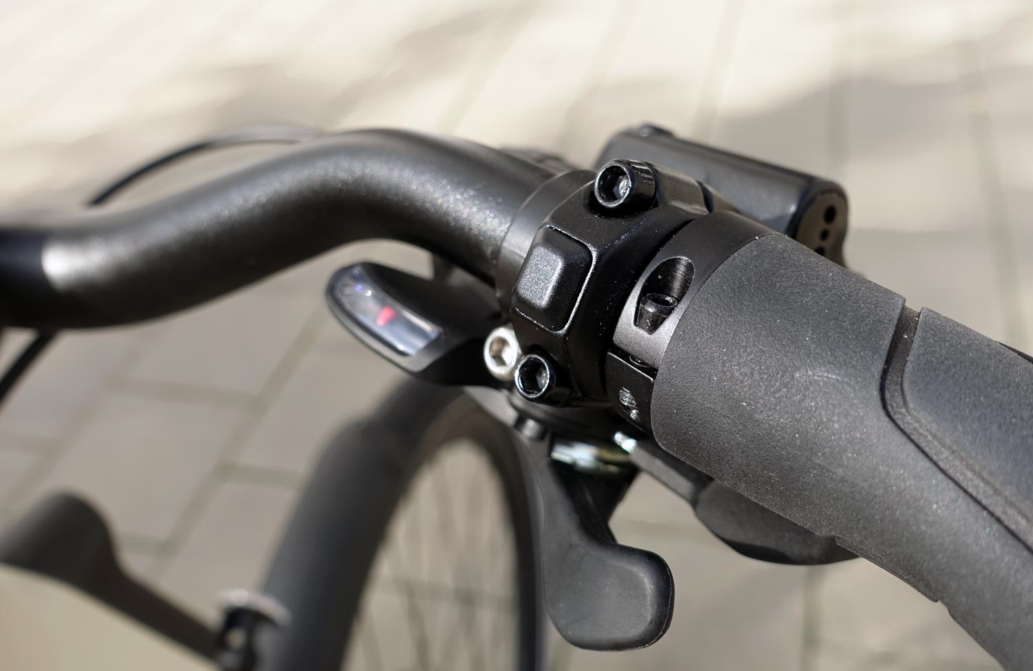 Smart Bike ohne Schwächen? Lemmo One MK2 ST im Test mit neuer Komfort-Ausstattung 11 Lemmo One Urban Edition Test Review MK2 Boost Button