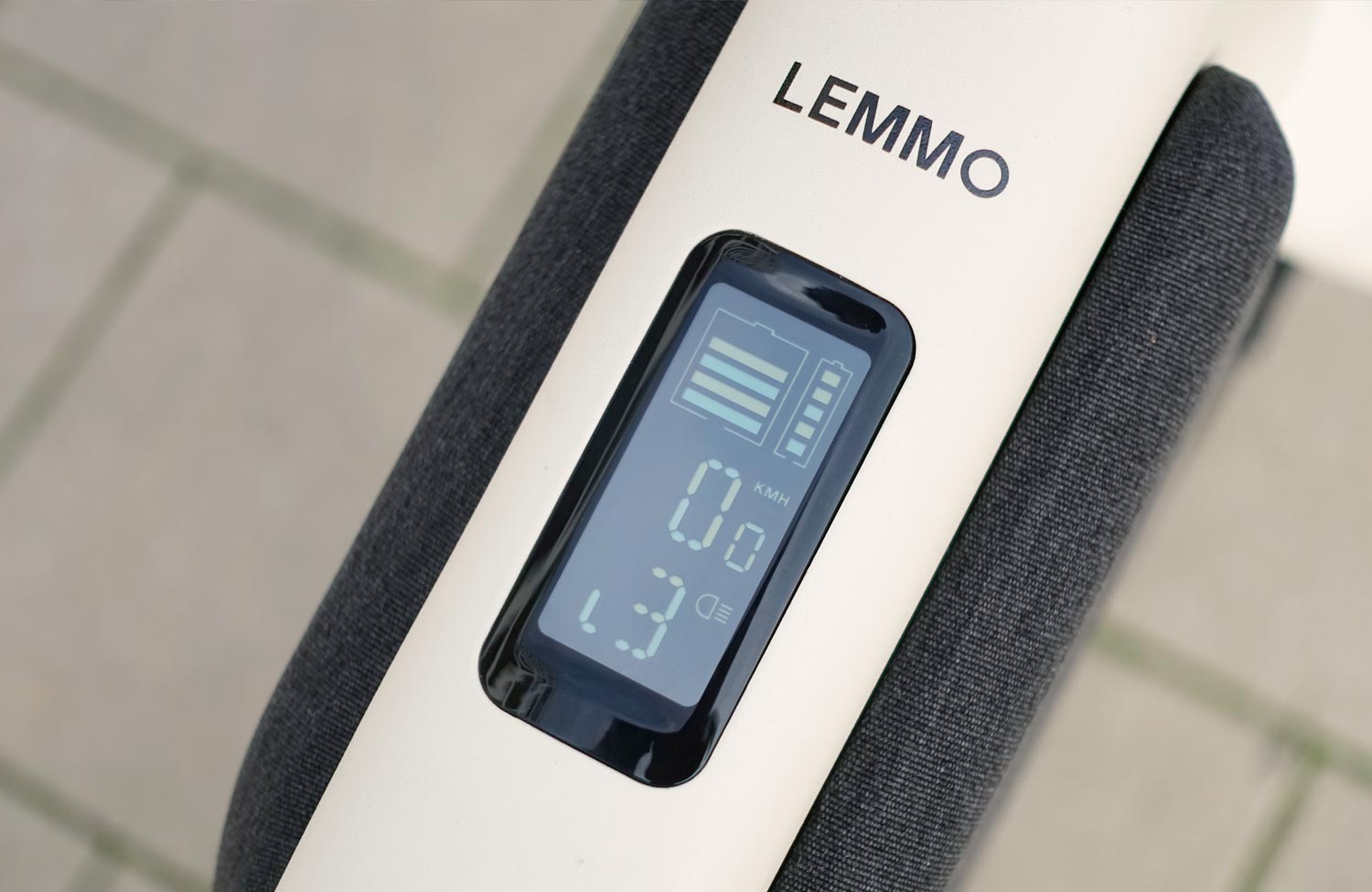 Smart Bike ohne Schwächen? Lemmo One MK2 ST im Test mit neuer Komfort-Ausstattung 1 Lemmo One Urban Edition Test Review MK2 Display