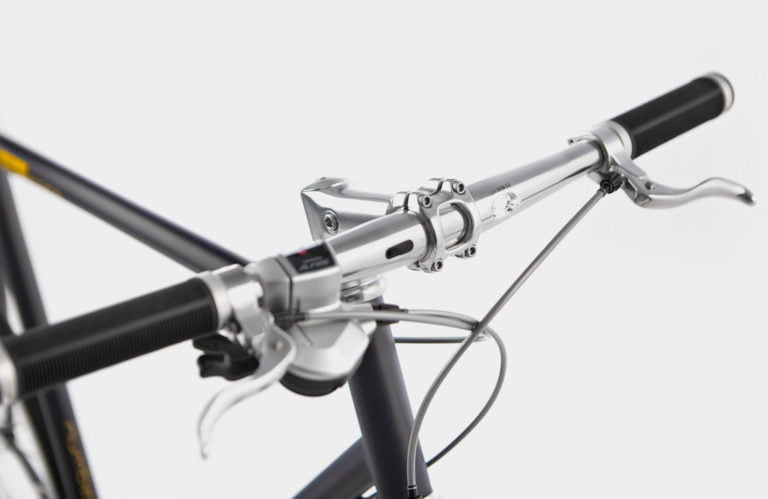 Mika-Amaro-10-Anniversary-Edition-Urban-Bike-Lightskin