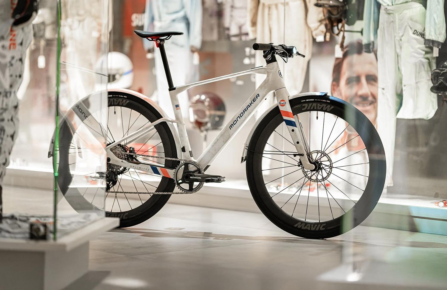 Mondraker-Dusty-X-Unlimited-Gulf-Limited-Edition-Urban-E-Bike-Heritage