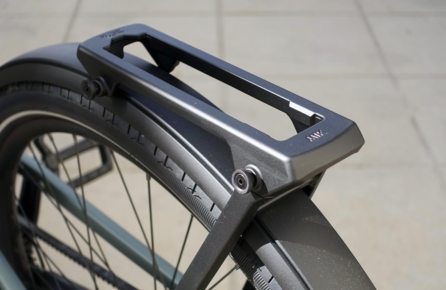 Mut zu Neuem: das Orbea Diem mit innovativem Rahmen und eigenständigem Design im Test 14 Orbea Diem Test Review MIK Pannier Rear Rack