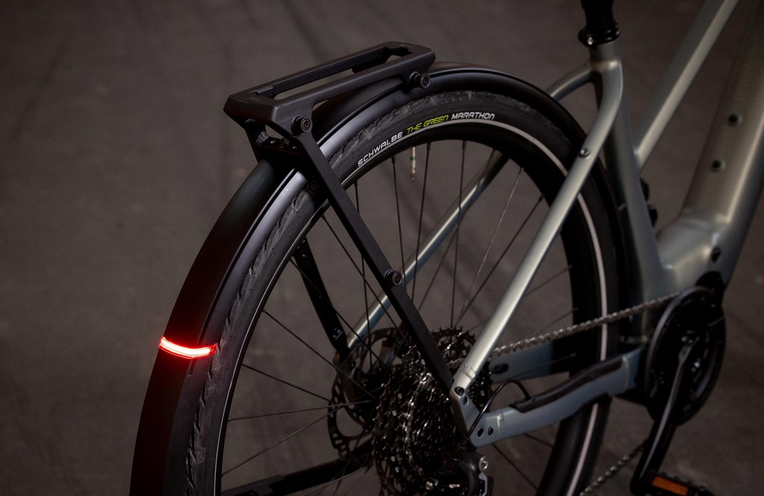 Für Tour und Adventure: die neuen Orbea Kemen E-Bikes 1 Orbea Kemen Tour Adventure ADV Ruecklicht