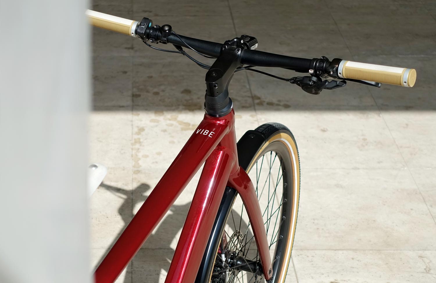 Leichtes E-Bike mit vielen Design-Optionen: das Orbea Vibe H10 MUD im Test 1 Orbea Vibe H10 Test Review Cockpit