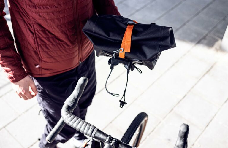 Ortlieb-Bikepacking-Handlebar-Bag-4 Ortlieb-Bikepacking-Handlebar-Bag-4