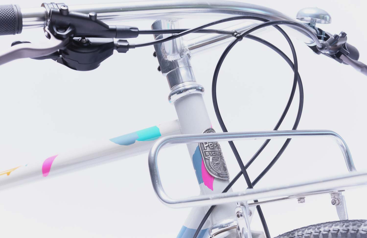 Pelago X Element Skateboards: Zusammenarbeit bringt Commuter-Bike mit Gravel-Ausstattung hervor 2 Pelago Cycles Element Limited Edition 2023 Urban Commuter Bike Rack