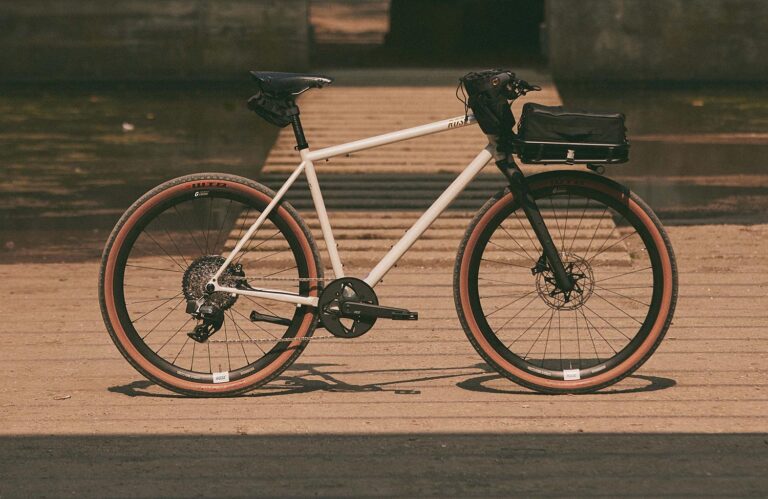 Rose-HOBO-Urban-Gravel-Bike-Steel-Frame-Rack