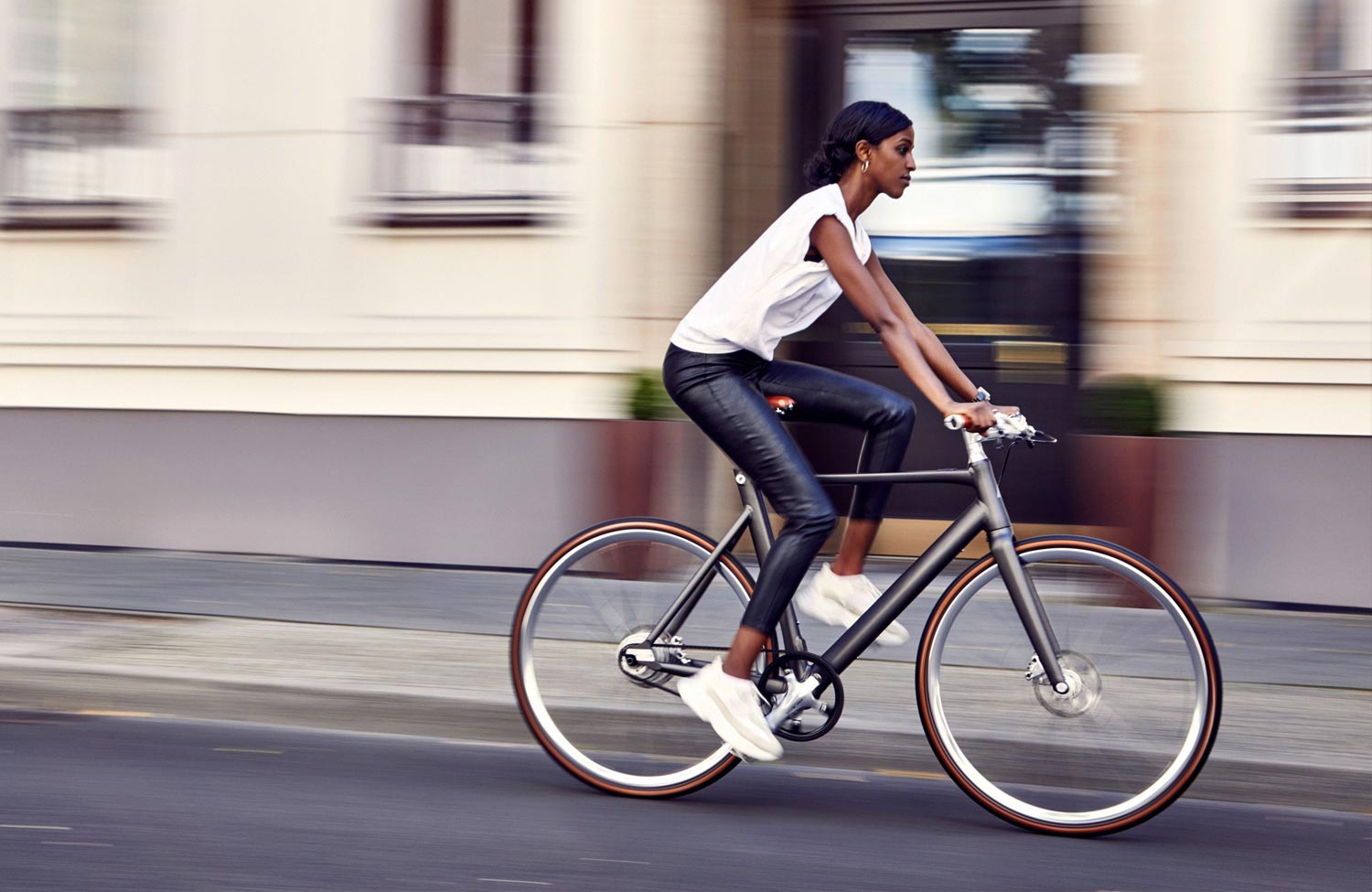 Die schlanken E-Bikes von Schindelhauer sind jetzt mit dem Mahle X20-Antrieb erhältlich 7 Schindelhauer Arthur Pinion 2025 Mahle X20 Mood