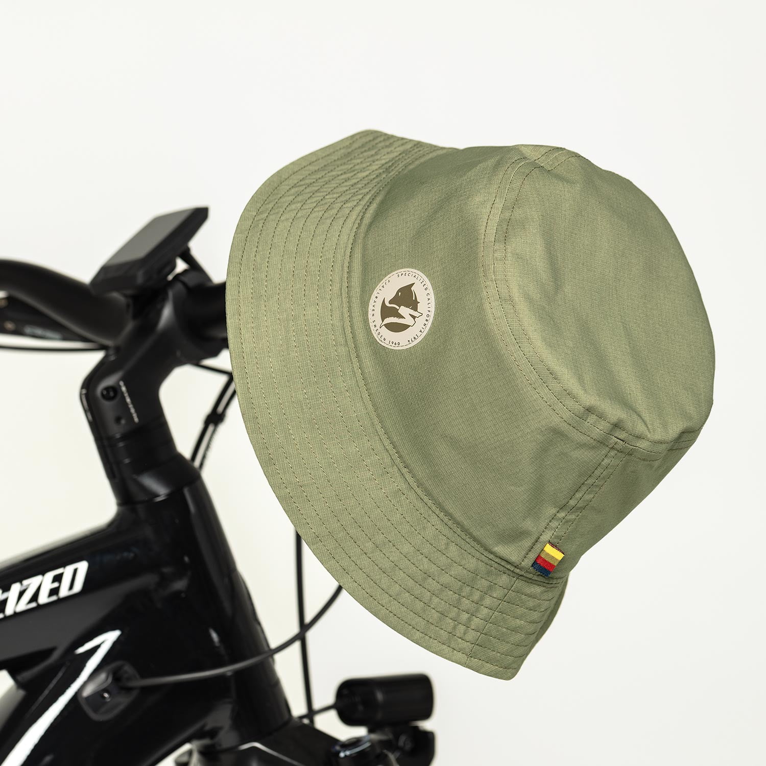The Great Nearby: Neue Bike-Kollektion von Fjällräven und Specialized 8 specialized fjallraven great nearby urban bike bucket hat