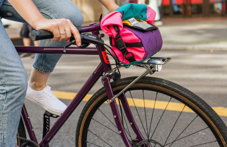 Standert-Burgermeister-in-Urban-Commuter-Steel-Frame