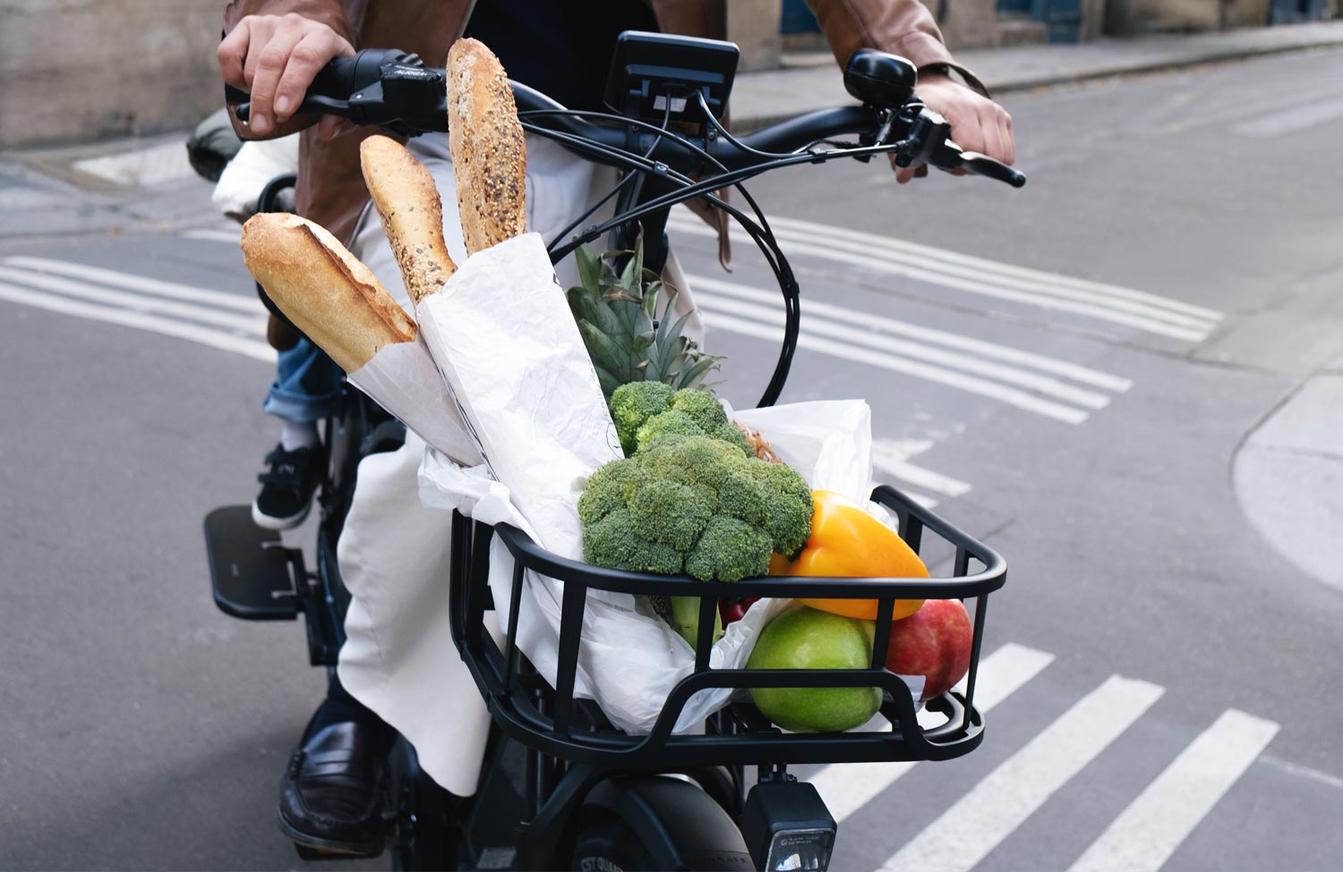 Starke Ausstattung zum fairen Preis: das neue Tenways Longtail Duo Lastenrad 4 Tenways Longtail Duo Lastenrad Cargo Bike Front Carrier