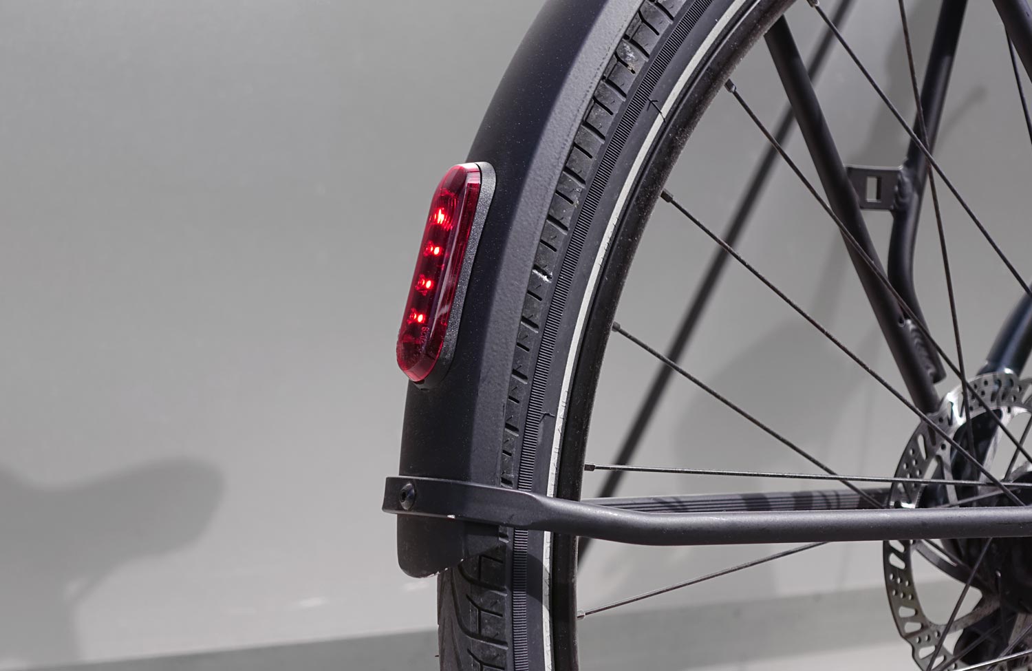 Kurz im Test: Decathlon BTWIN LD 920E – günstiges E-Bike mit Automatikschaltung 4 Test Decathlon BTWIN LD 920E Review