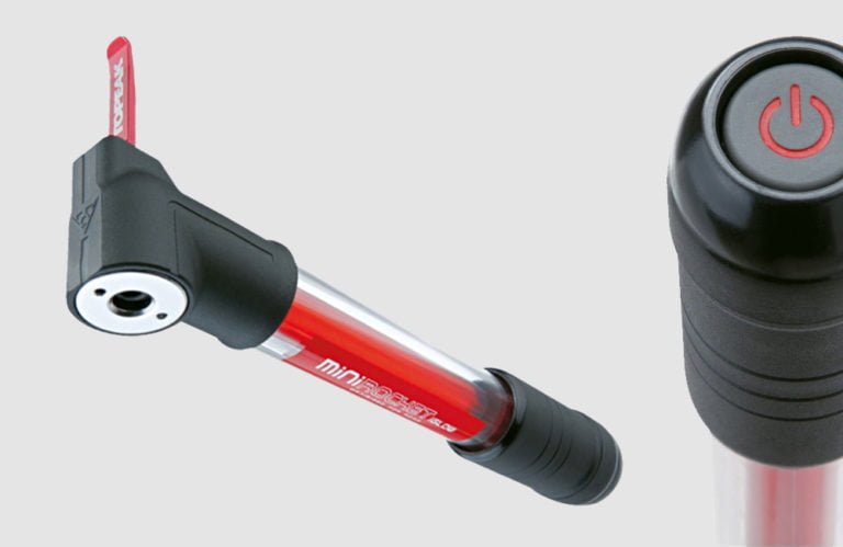 Topeak-Mini-Rocket-iGlow-Luftpumpe-mit-Rücklicht-Beleuchtung Topeak-Mini-Rocket-iGlow-Luftpumpe-mit-Rücklicht-Beleuchtung